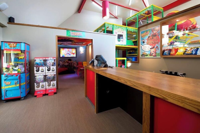 Imagen de los interiores del Hotel Premier Inn Swansea North. Foto 16