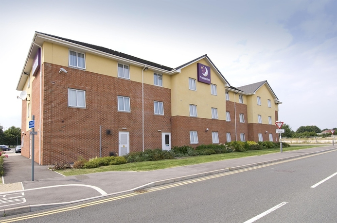 Imagen general del Hotel Premier Inn Swindon Central. Foto 3