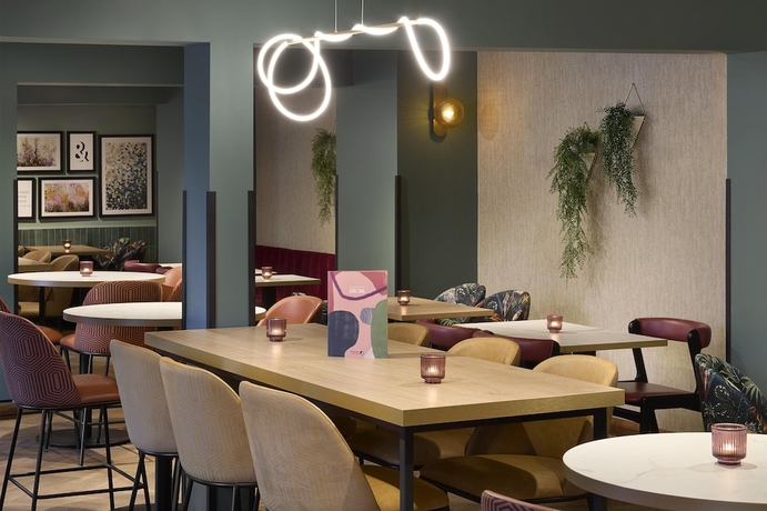Imagen del bar/restaurante del Hotel Premier Inn Taunton Central - North. Foto 3