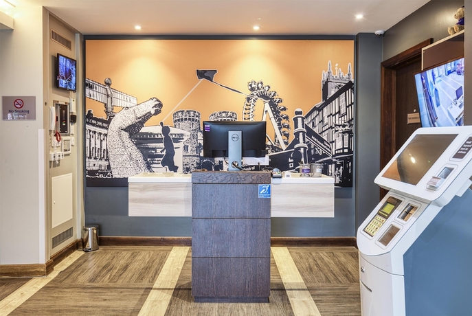 Imagen de los interiores del Hotel Premier Inn Tiverton. Foto 16