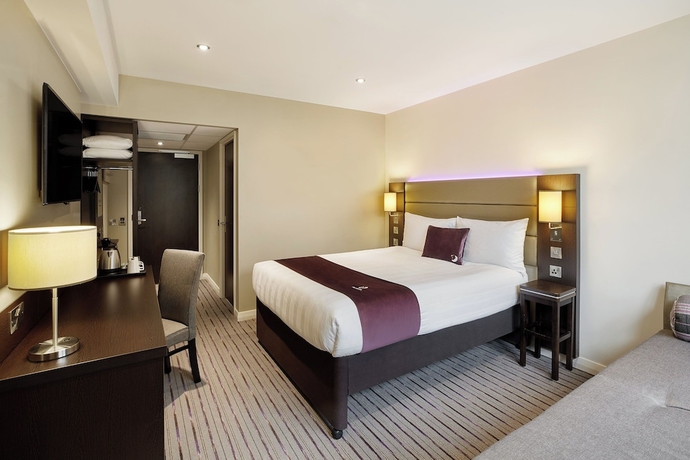 Imagen de la habitación del Hotel Premier Inn Torquay Harbour. Foto 5