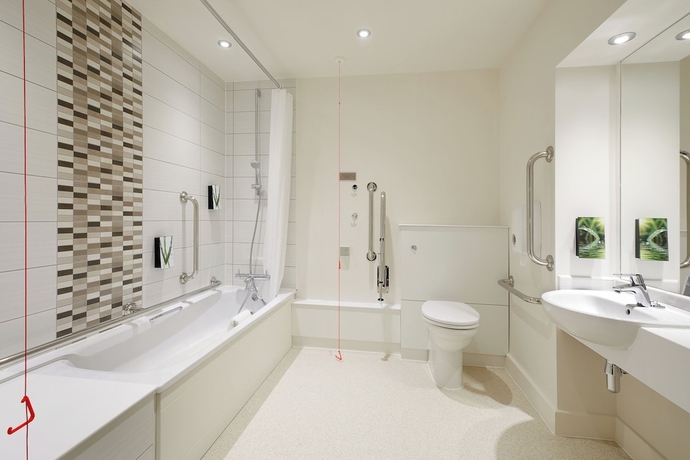Imagen general del Hotel Premier Inn Torquay Harbour. Foto 1