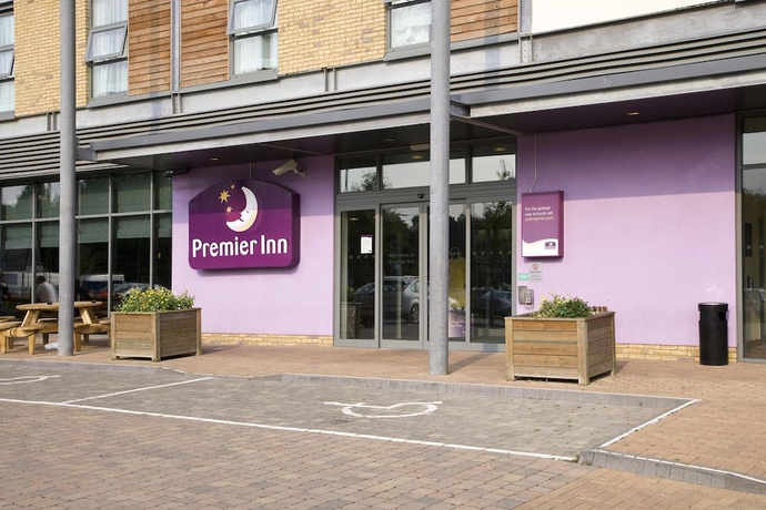 Imagen general del Hotel Premier Inn Watford - Croxley Green. Foto 1