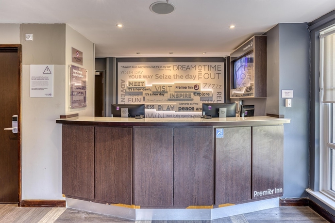 Imagen de los interiores del Hotel Premier Inn Whitstable. Foto 14