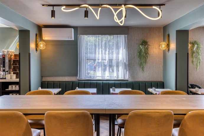 Imagen del bar/restaurante del Hotel Premier Inn Whitstable. Foto 8