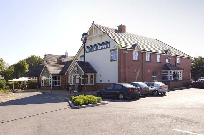 Imagen general del Hotel Premier Inn Yeovil Airfield. Foto 4