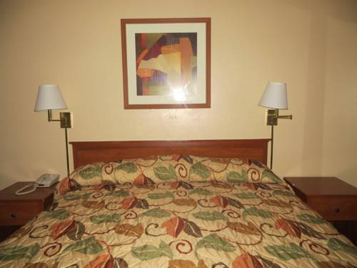 Imagen de la habitación del Hotel Premier Inns Metro. Foto 9