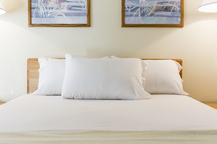 Imagen de la habitación del Hotel Premier Inns Thousand Oaks. Foto 3