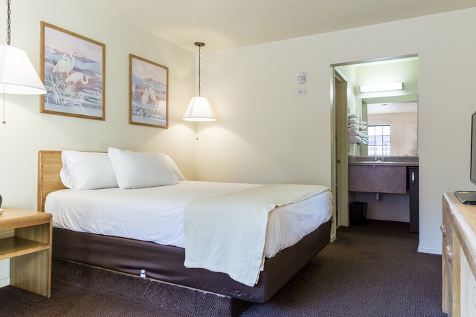 Imagen de la habitación del Hotel Premier Inns Thousand Oaks. Foto 6