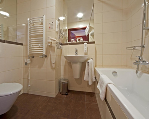 Imagen de la habitación del Hotel Premier Krakow. Foto 5