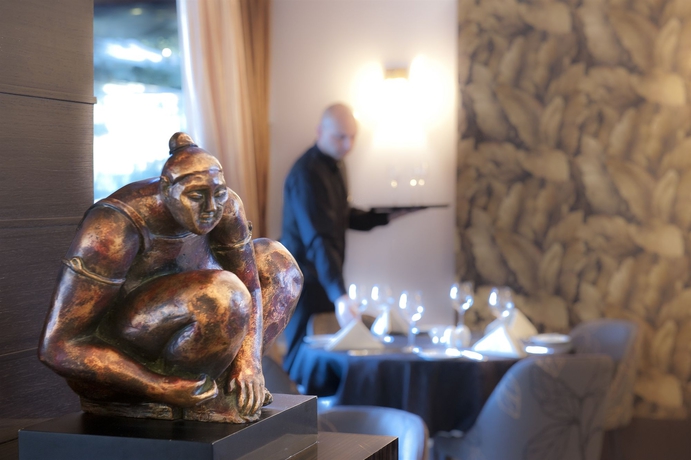 Imagen de los interiores del Hotel Premier Luxury Mountain Resort. Foto 11