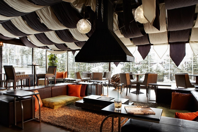 Imagen del bar/restaurante del Hotel Premier Luxury Mountain Resort. Foto 8