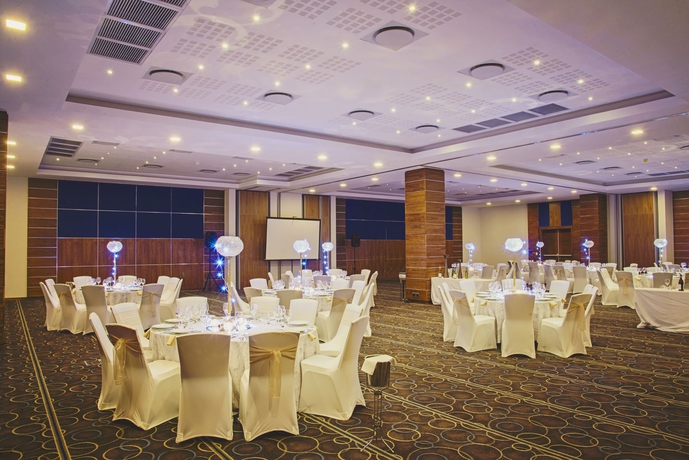 Imagen de los interiores del Hotel Premier Midrand. Foto 9