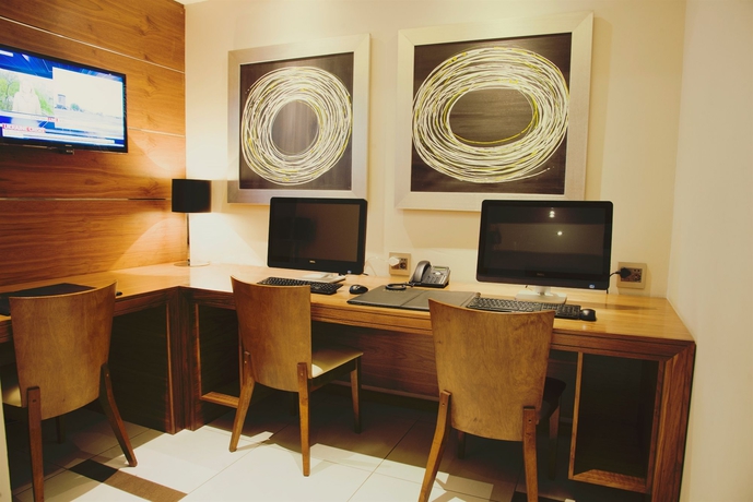 Imagen de los interiores del Hotel Premier Midrand. Foto 13