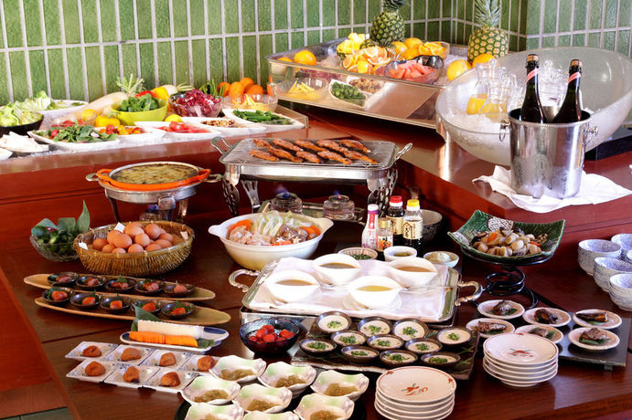 Imagen del bar/restaurante del Hotel Premier Mojiko. Foto 7