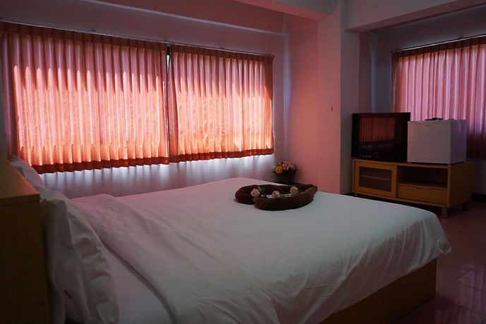 Imagen de la habitación del Hotel Premier Nakhonsithammarat. Foto 6