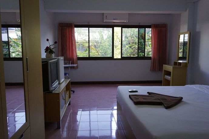 Imagen de la habitación del Hotel Premier Nakhonsithammarat. Foto 10