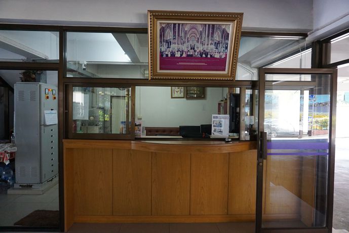Imagen de la habitación del Hotel Premier Nakhonsithammarat. Foto 12