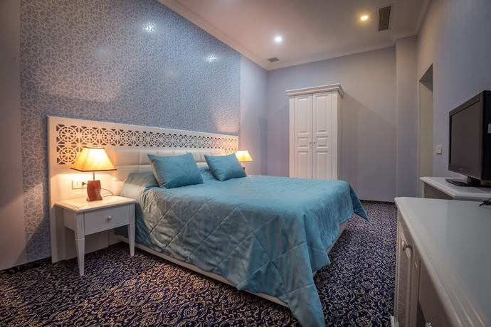 Imagen de la habitación del Hotel Premier Old Gates. Foto 2