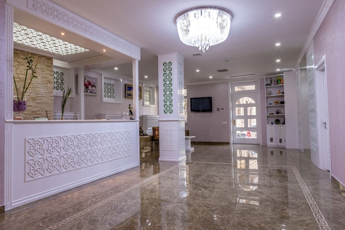 Imagen de los interiores del Hotel Premier Old Gates. Foto 16