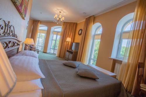 Imagen de la habitación del Hotel Premier Palazzo. Foto 7