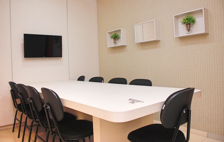 Imagen de los interiores del Hotel Premier Pallace. Foto 19