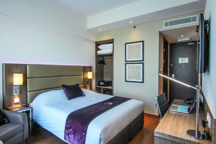 Imagen de la habitación del Hotel Premier Place Surabaya Airport. Foto 4