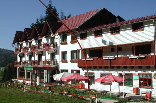 Imagen de la habitación del Hotel Premier, Predeal. Foto 9