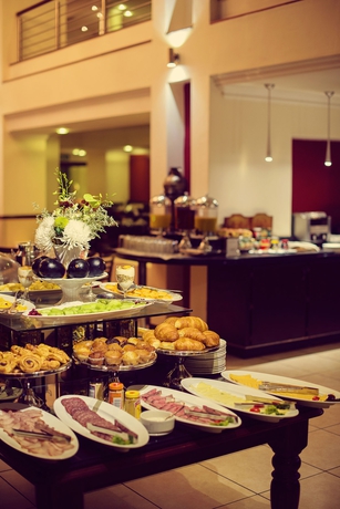 Imagen del bar/restaurante del Hotel Premier Pretoria. Foto 3