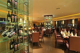 Imagen general del Hotel Premier Red Forest. Foto 8