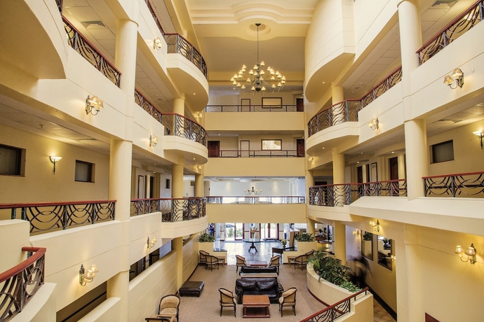 Imagen de los interiores del Hotel Premier Regent. Foto 17