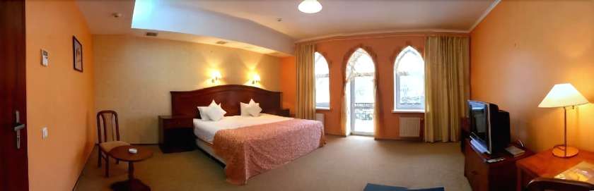 Imagen de la habitación del Hotel Premier Shafran. Foto 10