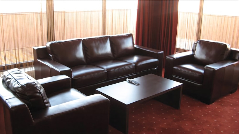 Imagen de la habitación del Hotel Premier, Sibiu. Foto 18