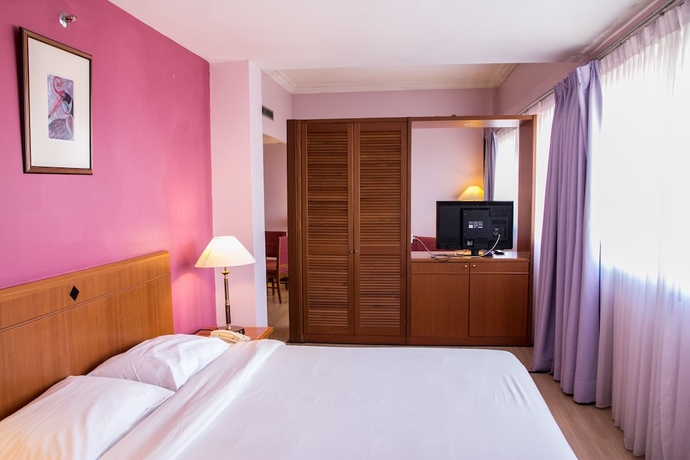 Imagen de la habitación del Hotel Premier, Sibu. Foto 3
