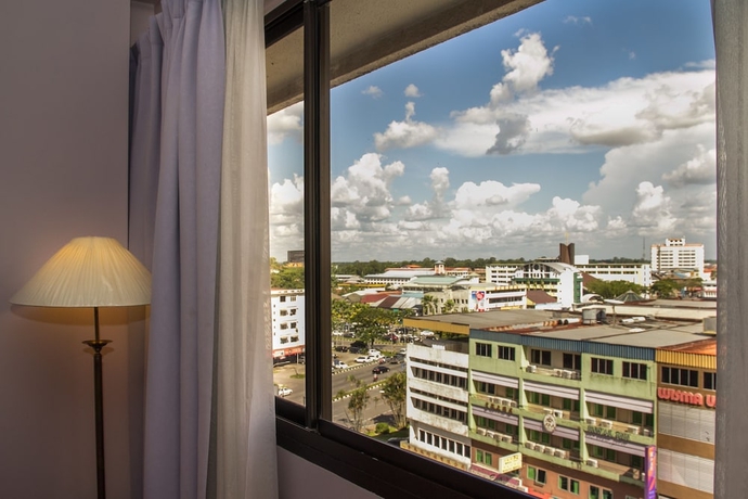 Imagen de la habitación del Hotel Premier, Sibu. Foto 15