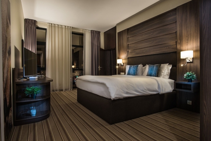 Imagen de la habitación del Hotel Premier Sofia Airport Hotel. Foto 5