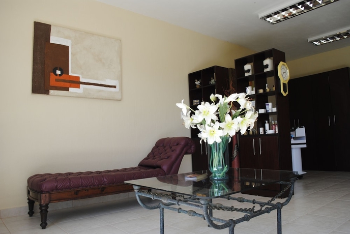 Imagen de los interiores del Hotel Premier Splendid Inn Port Edward. Foto 16