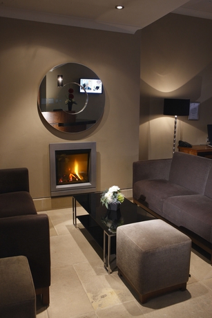 Imagen de los interiores del Hotel Premier Suites Dublin Leeson Street. Foto 13