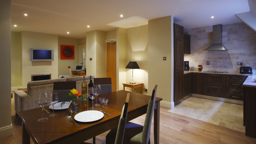 Imagen de los interiores del Hotel Premier Suites Dublin Leeson Street. Foto 16