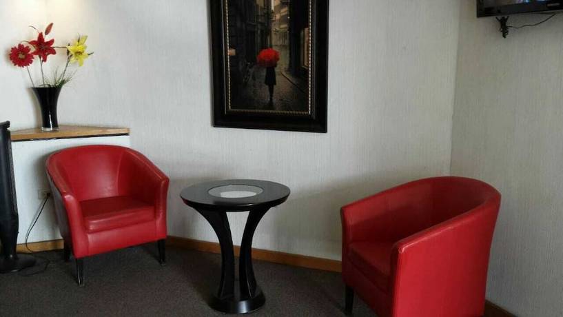 Imagen general del Hotel Premier Suites. Foto 1