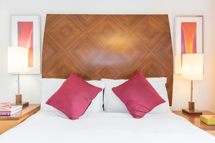 Imagen de la habitación del Hotel Premier Suites Manchester. Foto 2