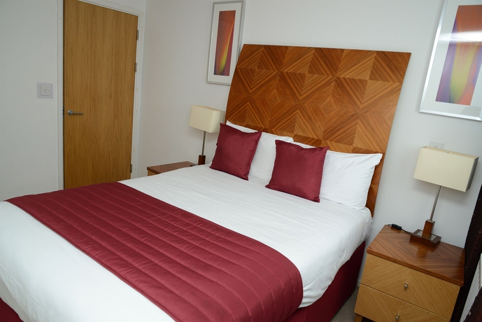 Imagen de la habitación del Hotel Premier Suites Newcastle. Foto 2