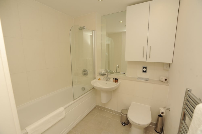 Imagen de la habitación del Hotel Premier Suites Plus Bristol Cabot Circus. Foto 14