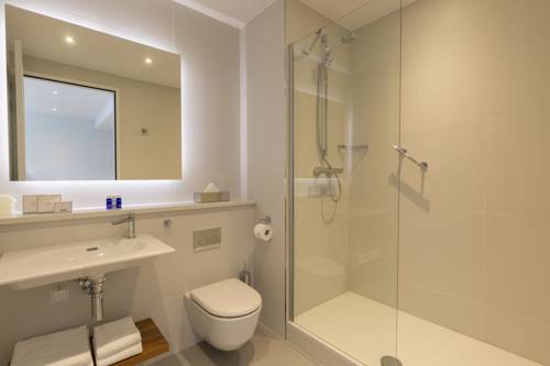 Imagen de la habitación del Hotel Premier Suites Plus Rotterdam. Foto 12