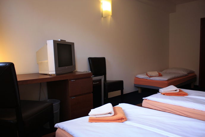 Imagen de la habitación del Hotel Premier, Trnava. Foto 9
