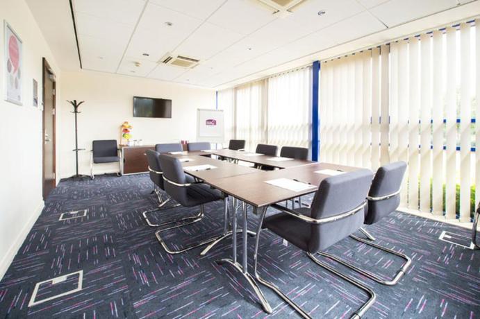 Imagen de los interiores del Hotel Premier inn Banbury [M40, J11]. Foto 6