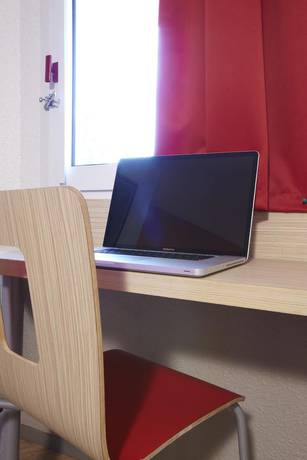 Imagen de la habitación del Hotel Premiere Classe Avignon Courtine. Foto 12