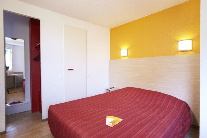 Imagen de la habitación del Hotel Premiere Classe Avignon Courtine. Foto 16