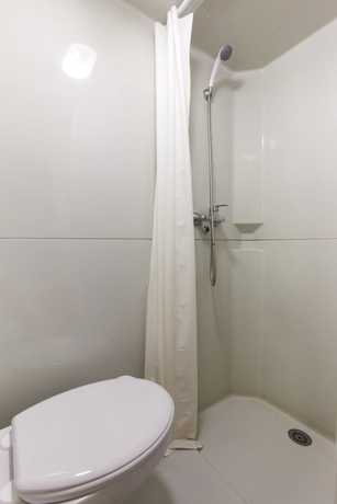 Imagen de la habitación del Hotel Premiere Classe Avignon Courtine. Foto 18