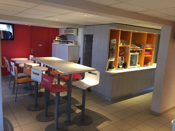 Imagen del bar/restaurante del Hotel Premiere Classe Boissy Saint Leger. Foto 2